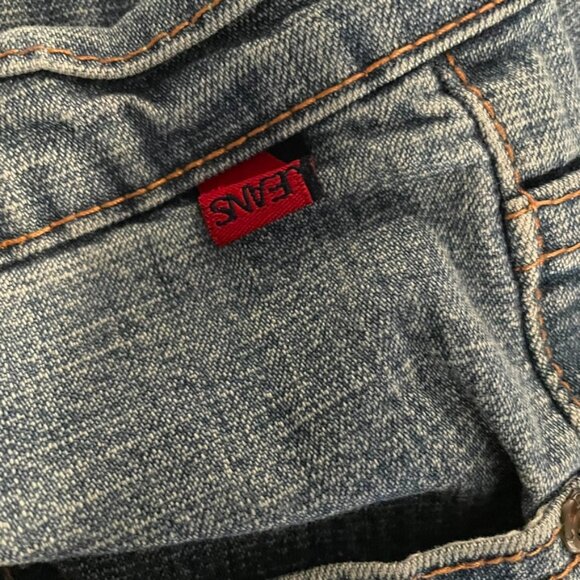 Y2K BCBG Maxazria Flare Jeans - Picture 4 of 8